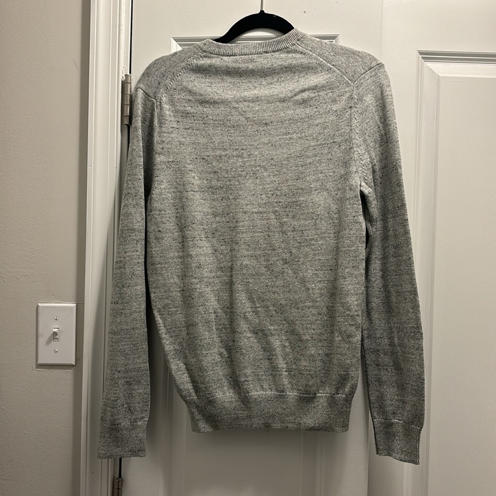 Express Sweater - Picture 2 of 3